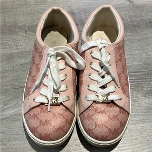 MK Fashion Sneakers